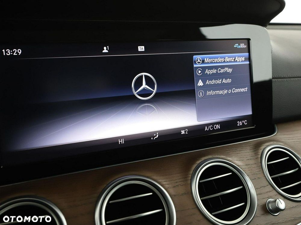 Mercedes-Benz Klasa E - 25