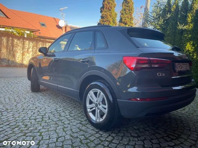 Audi Q3 35 TFSI S tronic - 5