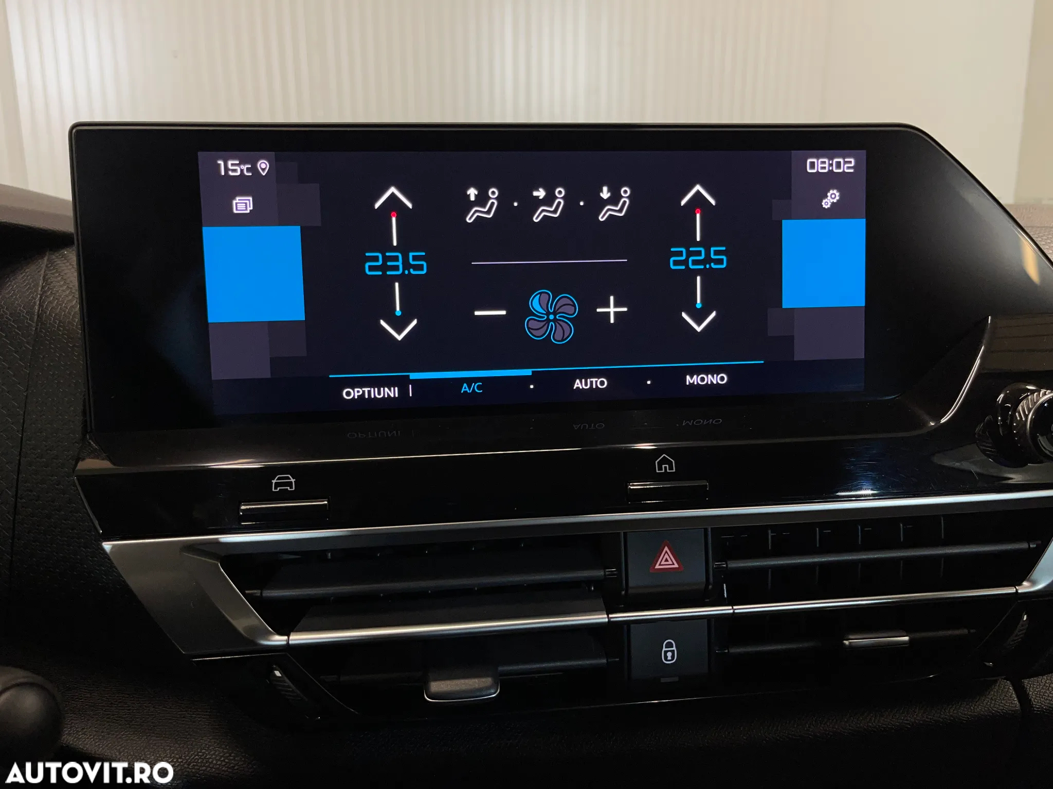 Citroën C4 1.5 BlueHDi S&S EAT8 Feel Pack - 23