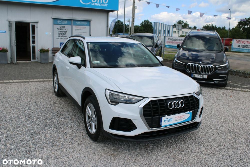 Audi Q3 2021 photo 4