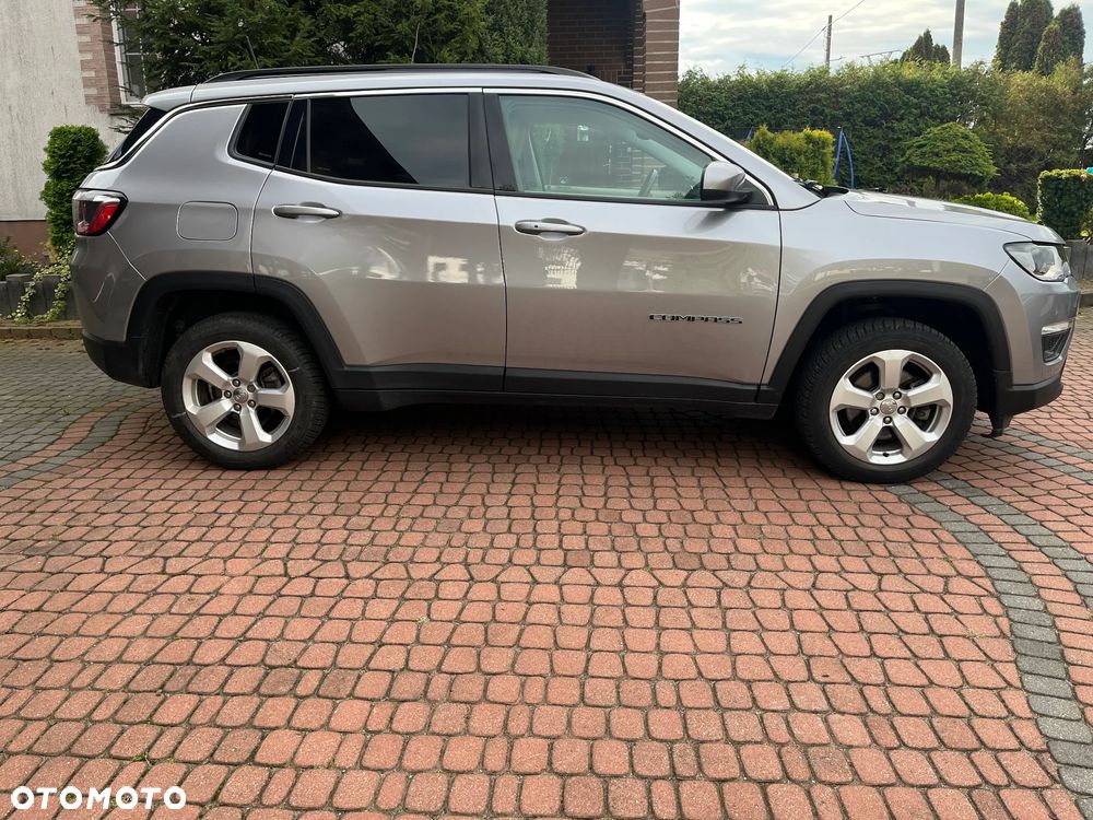 Jeep Compass - 14