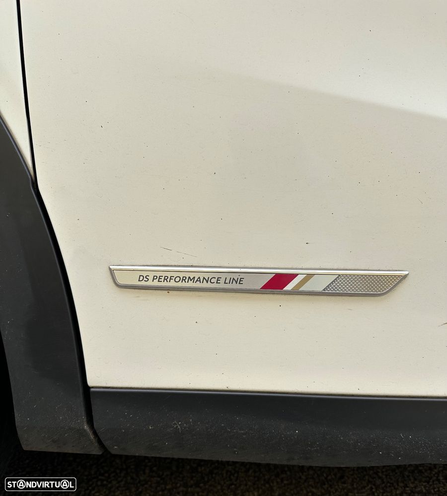 DS DS3 Crossback E-TENSE PERFORMANCE LINE + - 6