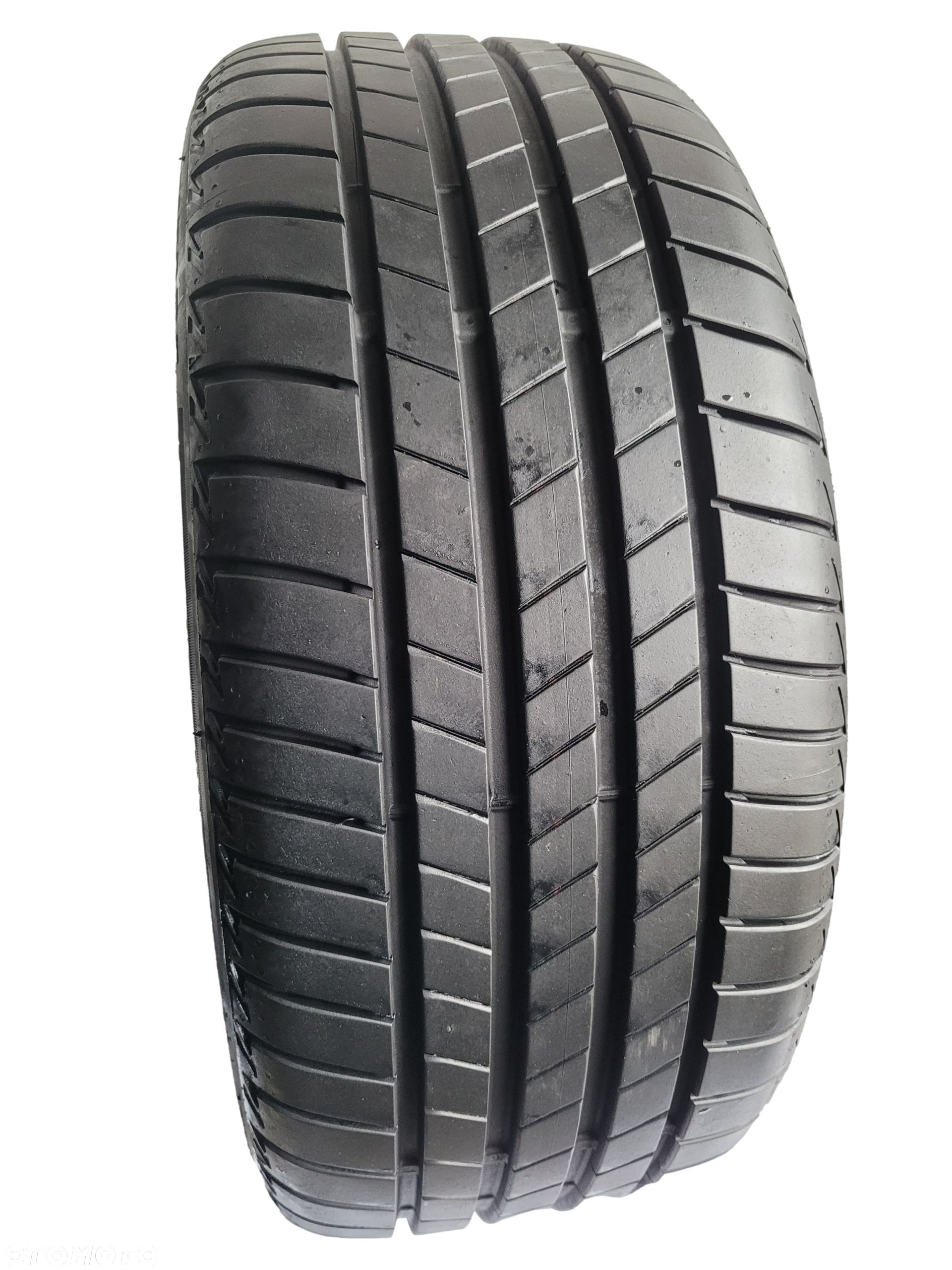 Bridgestone turanza T005 215/40 R17 87W 2020 7,5mm - 1