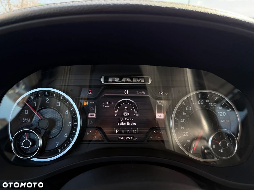 RAM 1500 5.7 Crew Cab Laramie - 27