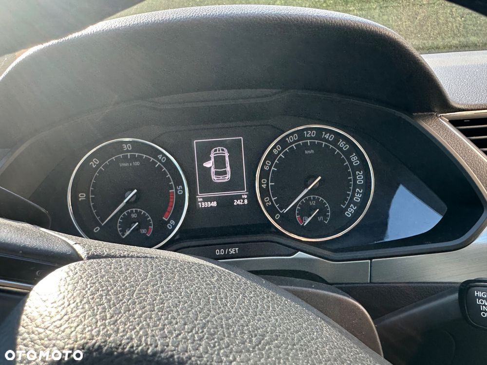 Skoda Superb - 8