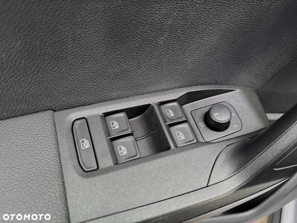 Seat Arona - 35