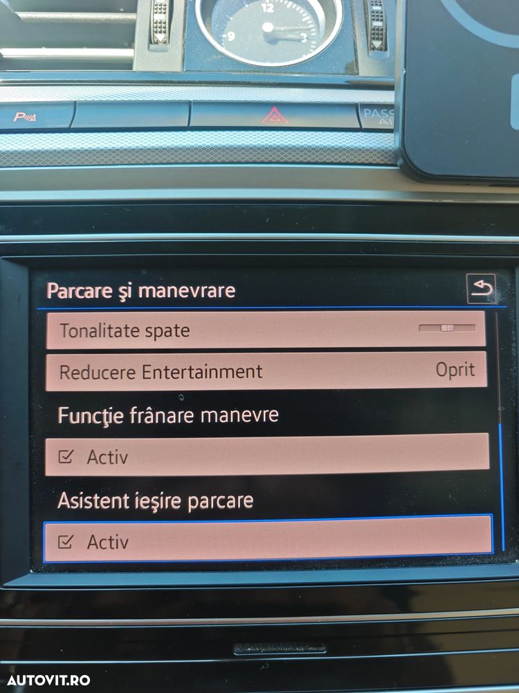 Volkswagen Passat 2.0 TDI Comfortline - 13