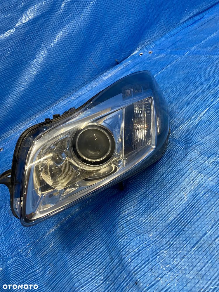 OPEL INSIGNIA A LAMPA KSENON BI-XENON LEWA LEWY PRZÓD PRZEDNIA 13226792H EUROPA