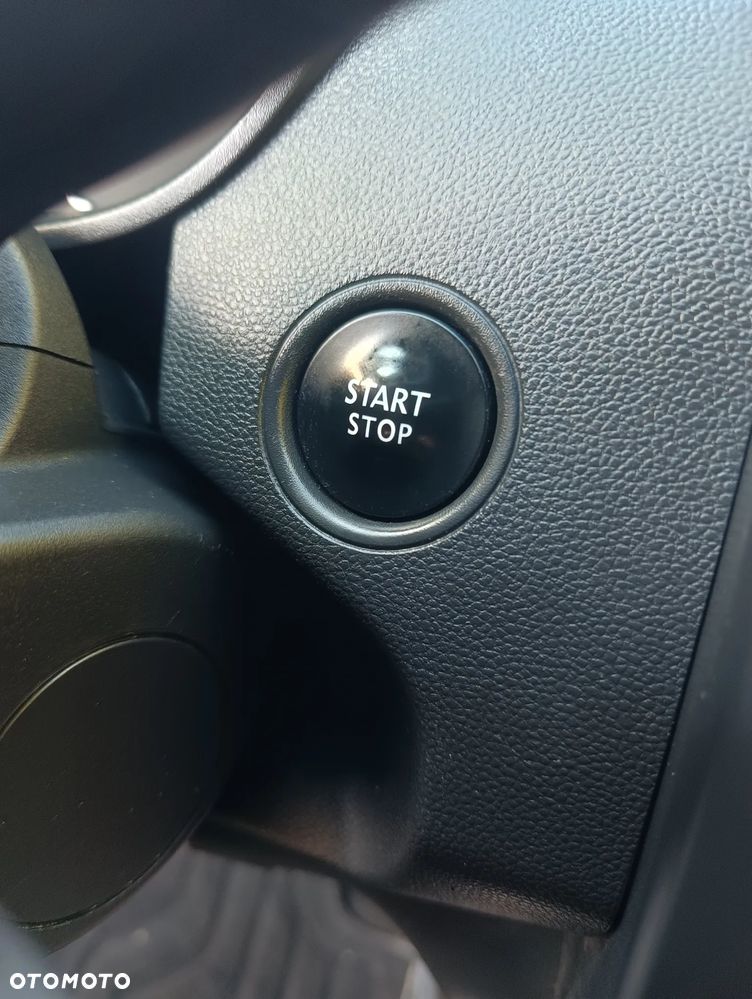 Dacia Duster 1.5 dCi Laureate 4x4 - 11