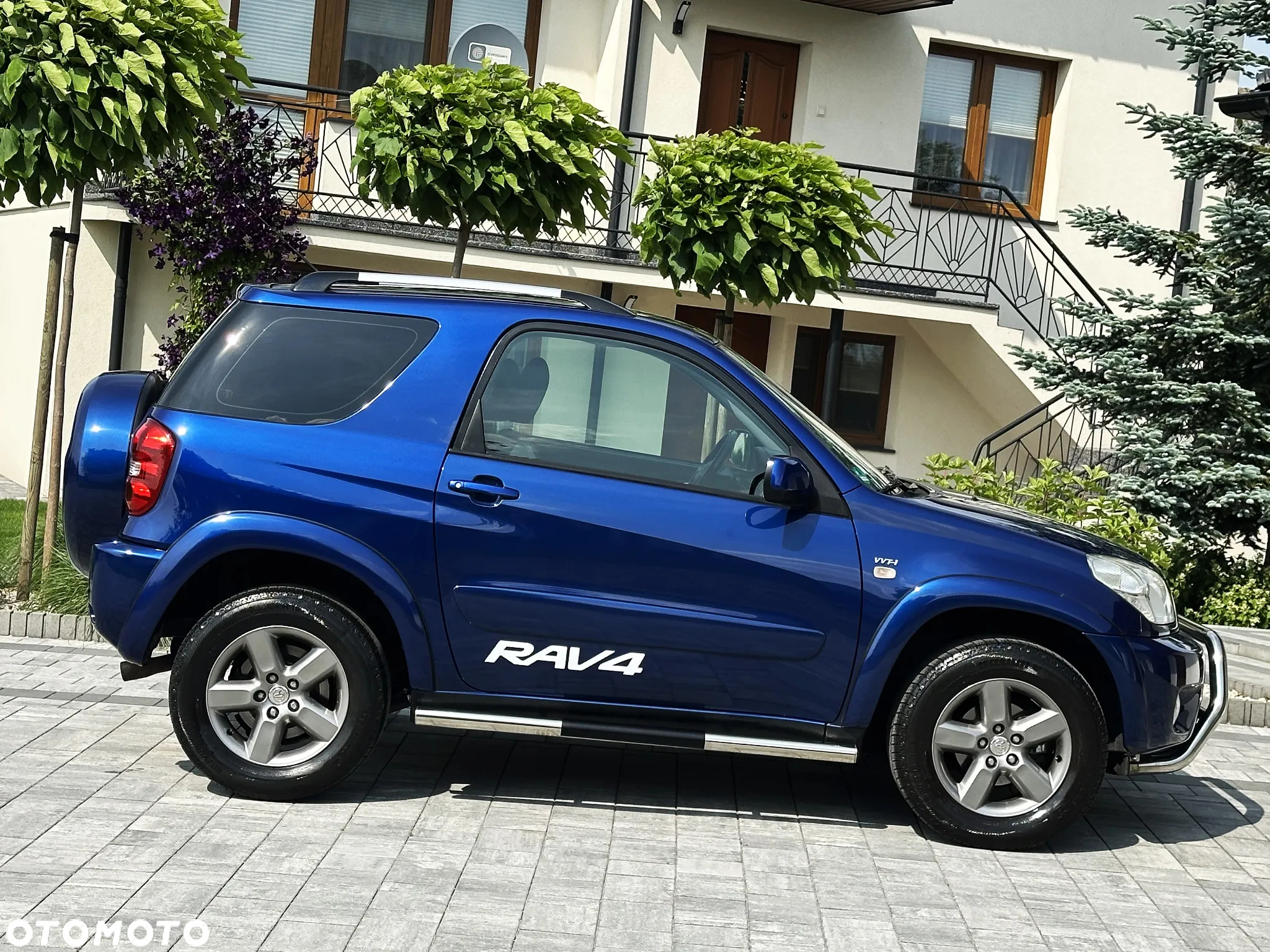Toyota RAV4 2.0 VVT-i Sol - 3