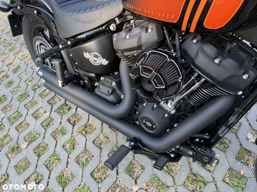 Harley-Davidson Softail Street Bob - 4