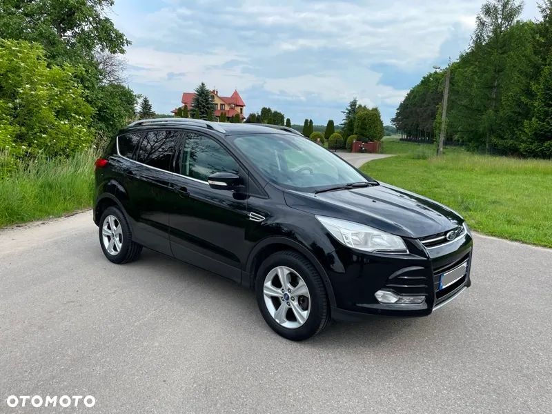 Ford Kuga - 1