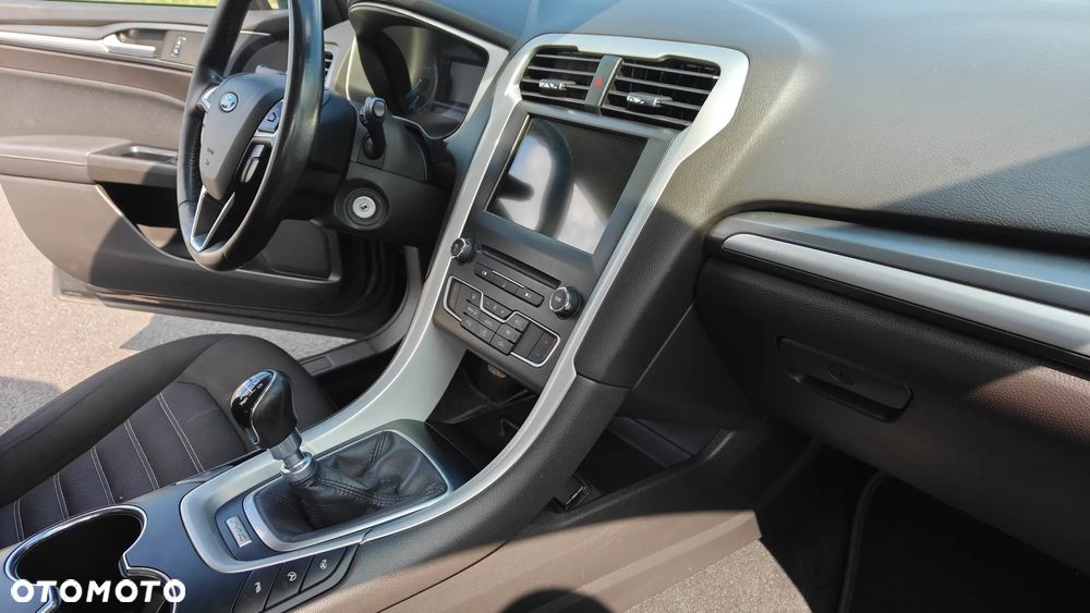 Ford Mondeo 1.5 EcoBoost Trend - 12