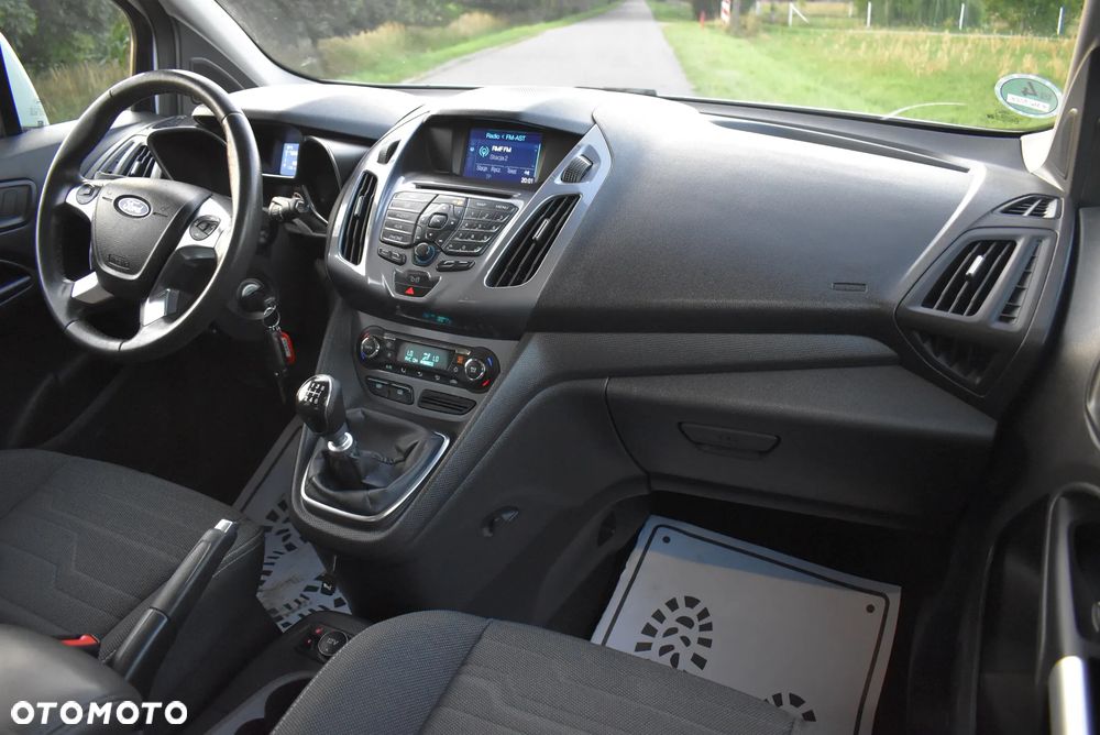 Ford Tourneo Connect - 28
