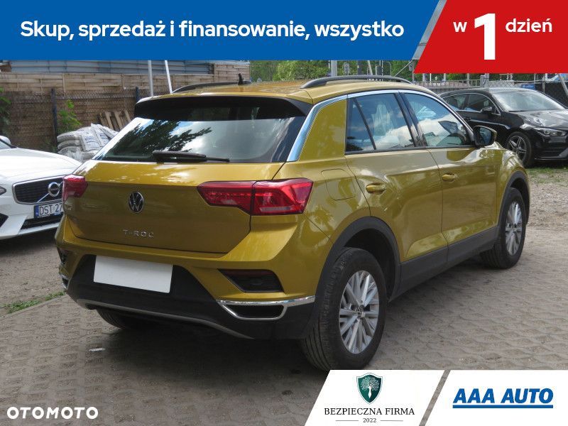 Volkswagen T-Roc - 7