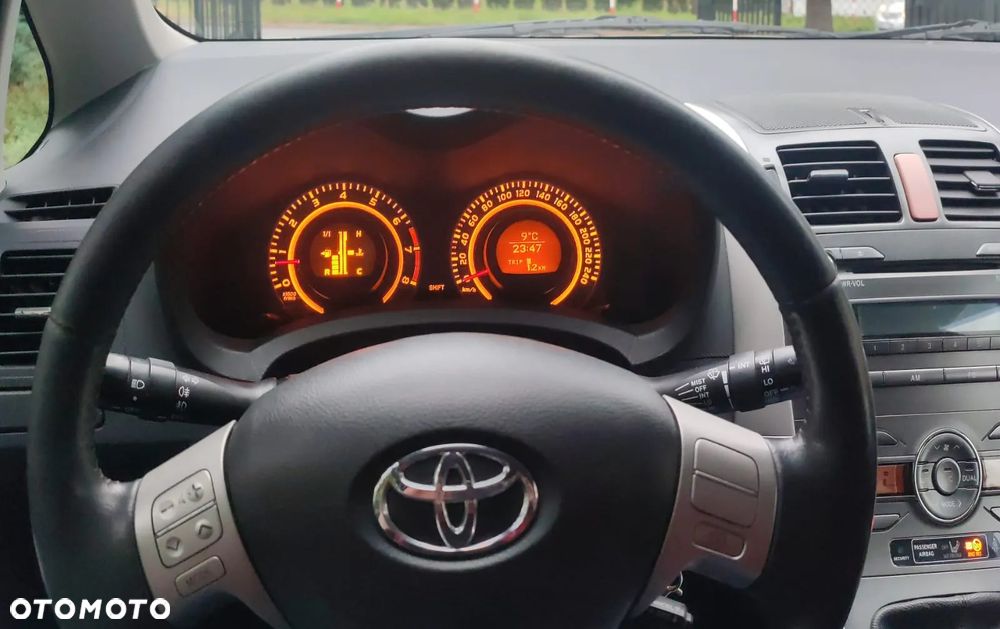 Toyota Auris 1.6 VVT-i Premium - 15