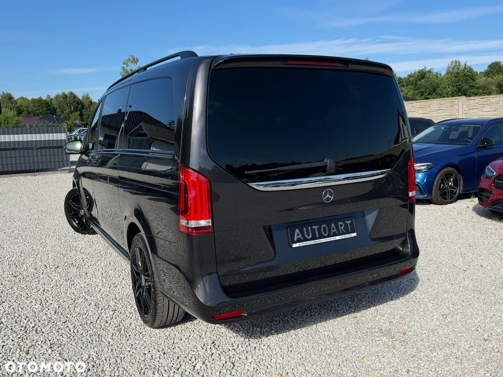 Mercedes-Benz Klasa V 300 d lang 9G-TRONIC Avantgarde - 12