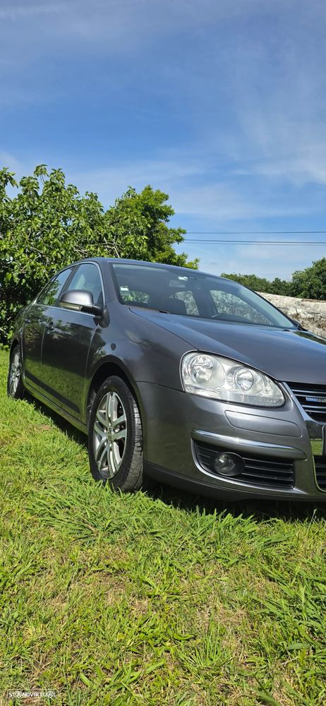 VW Jetta 1.9 TDi BlueM. Trendline - 7