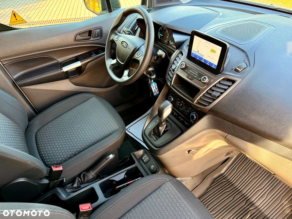 Ford Transit Connect - 24