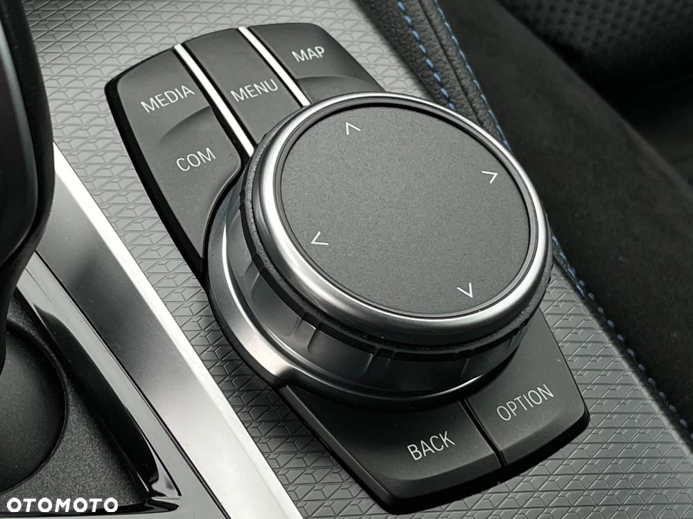 BMW Seria 5 530e M Sport sport - 27