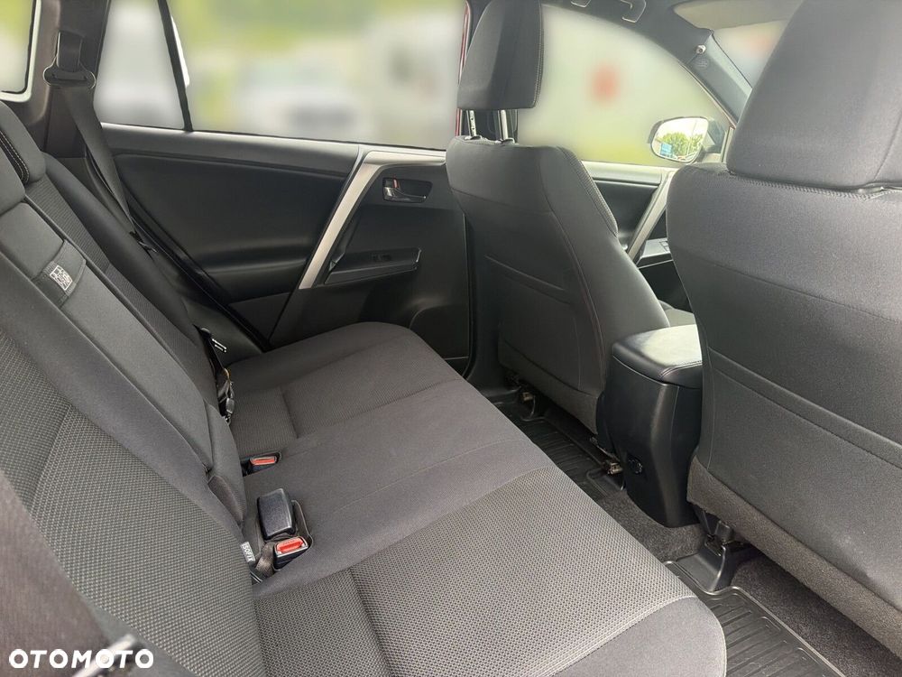 Toyota RAV4 - 12