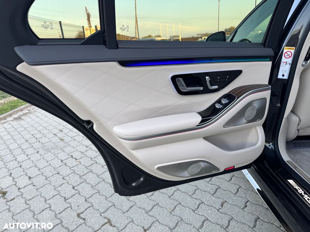 Mercedes-Benz S 63 AMG - 25