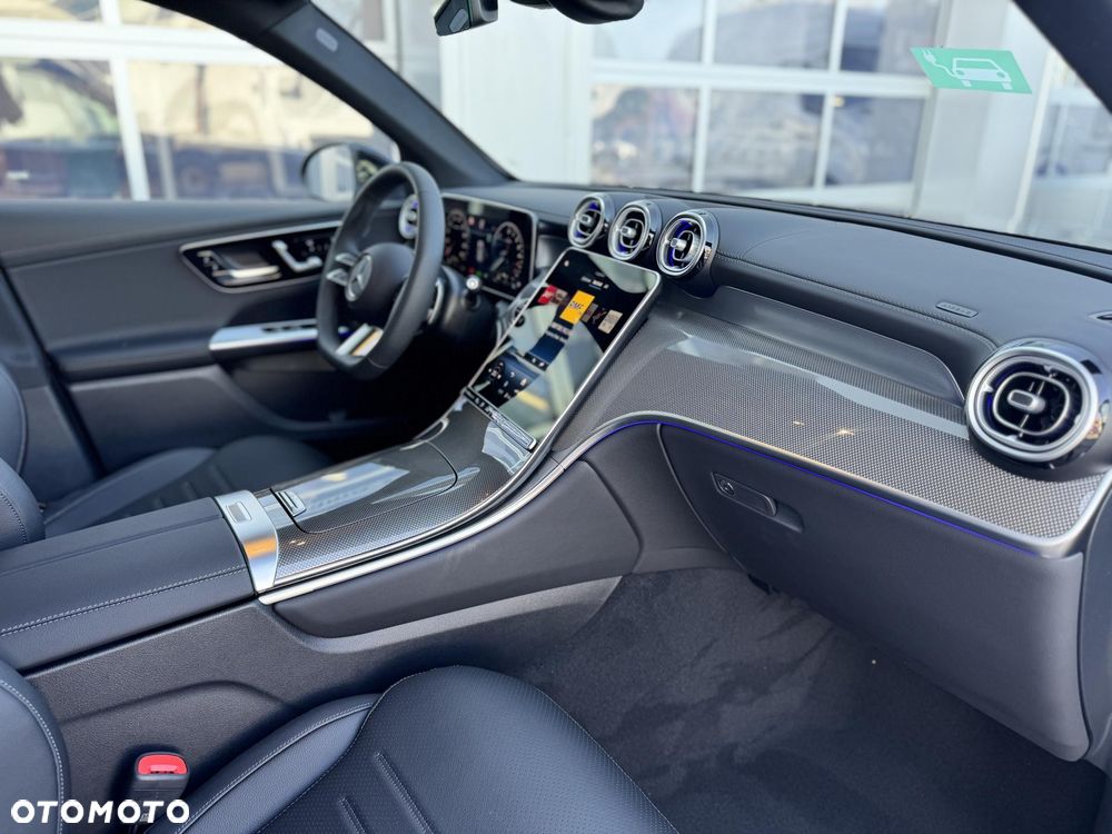 Mercedes-Benz GLC 300 de PHEV 4-Matic AMG Line - 16