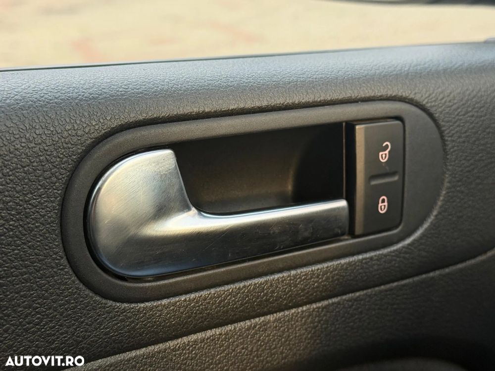 Volkswagen Golf Plus 1.4 TSI Comfortline - 13