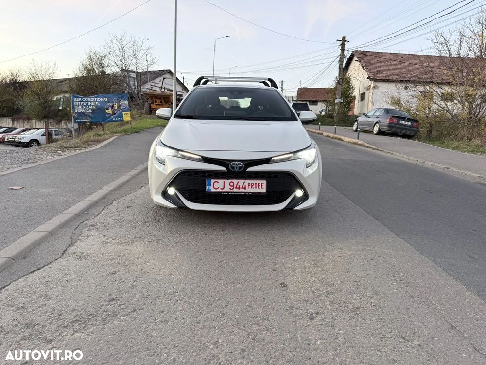 Toyota Corolla ver-1-8-hsd-dynamic - 1