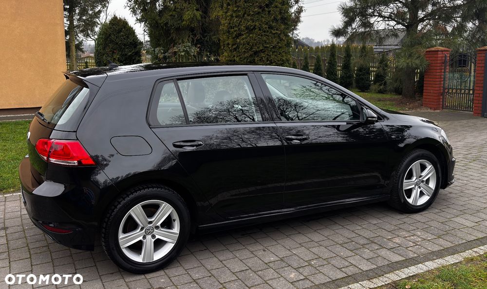 Volkswagen Golf 2.0 TDI SCR Highline - 16