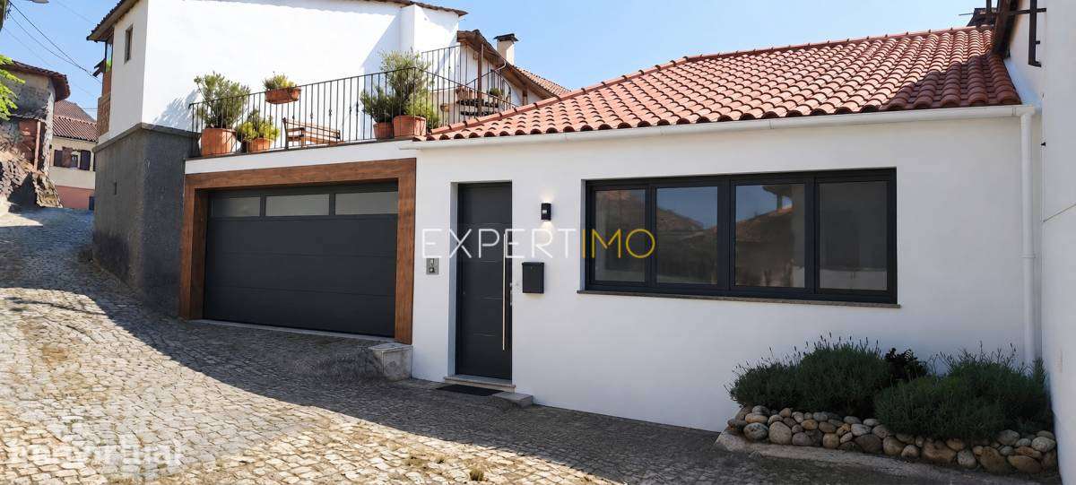 Casa Centenária em Pedra para Renovação - P. Natural de Montesinho - Grande imagem: 2/15