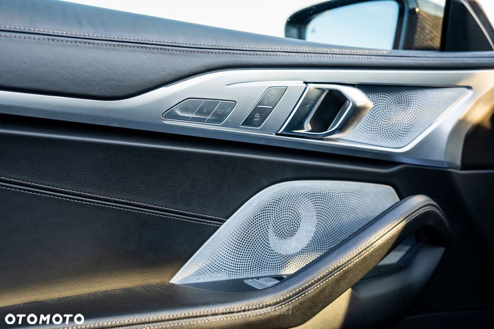 BMW Seria 8 M850i xDrive - 12