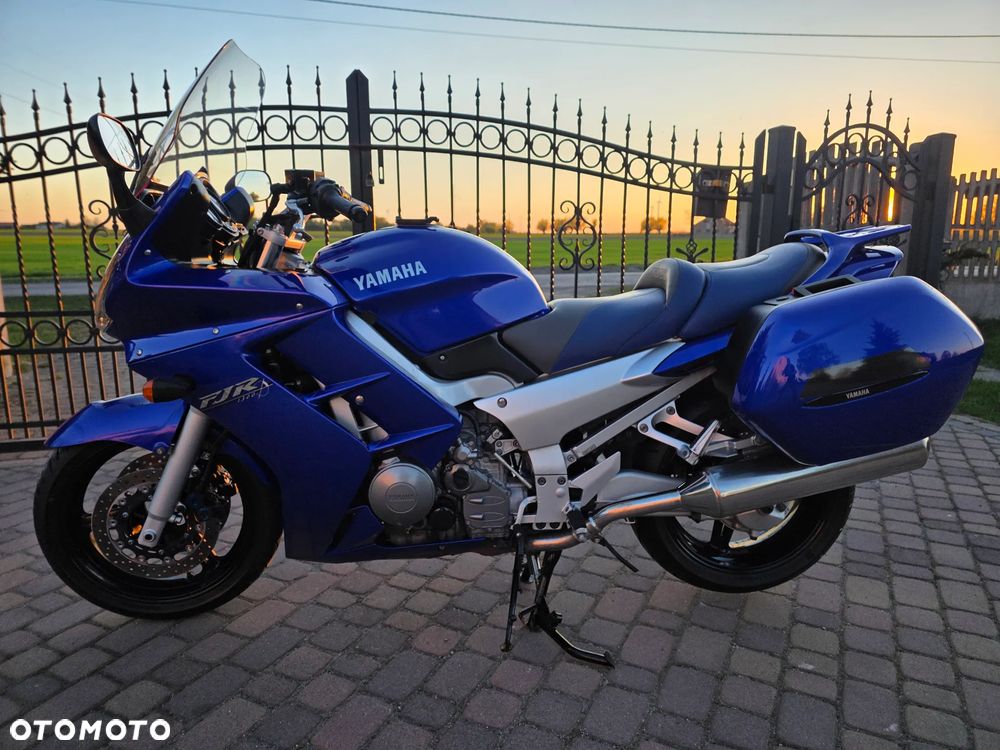 Yamaha FJR - 15