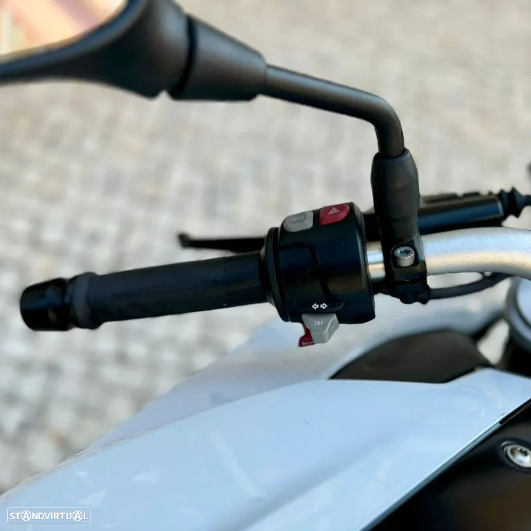 BMW F 800 R - 2