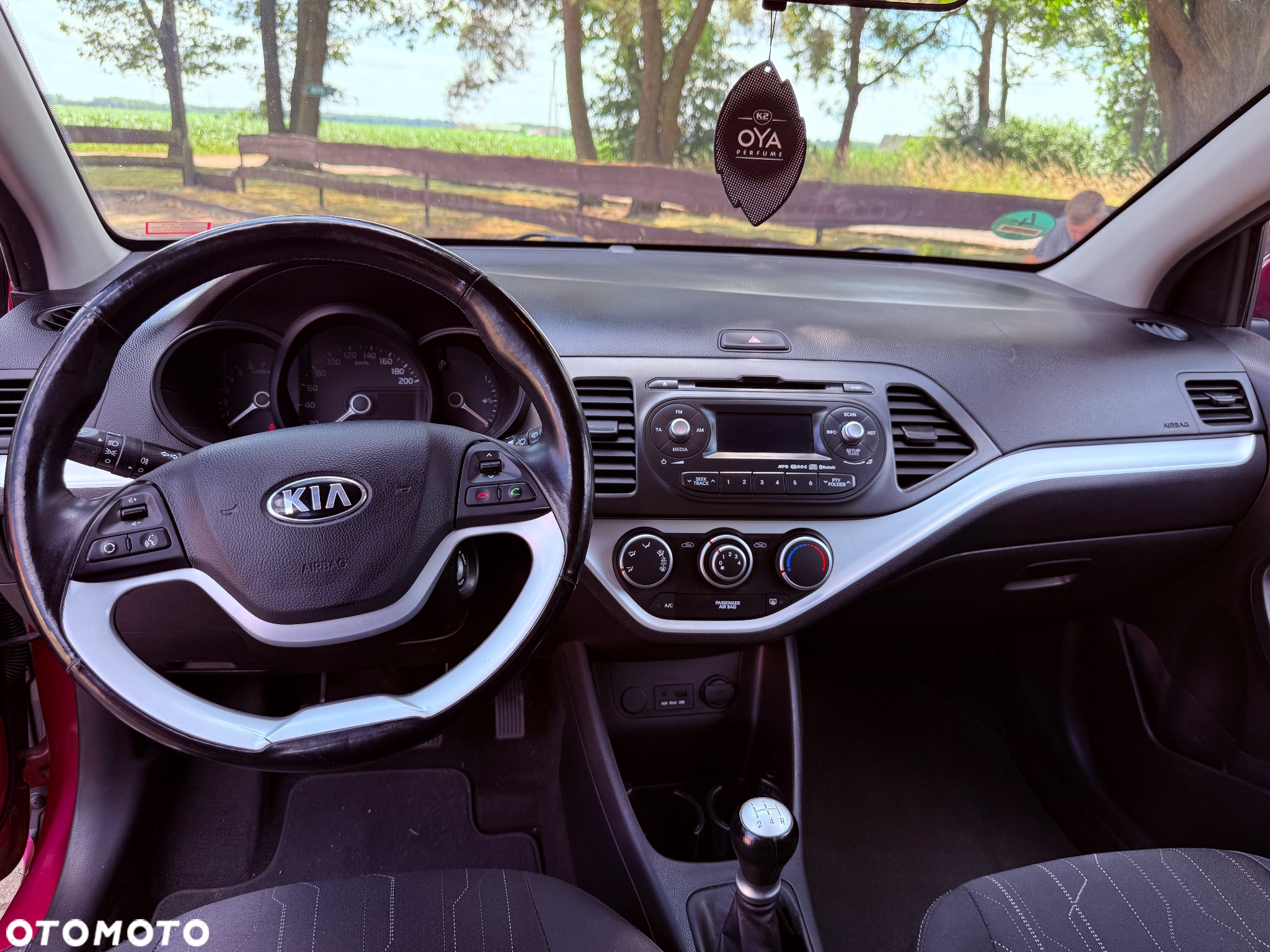 Kia Picanto 1.0 ISG Fifa World Cup Edition - 14