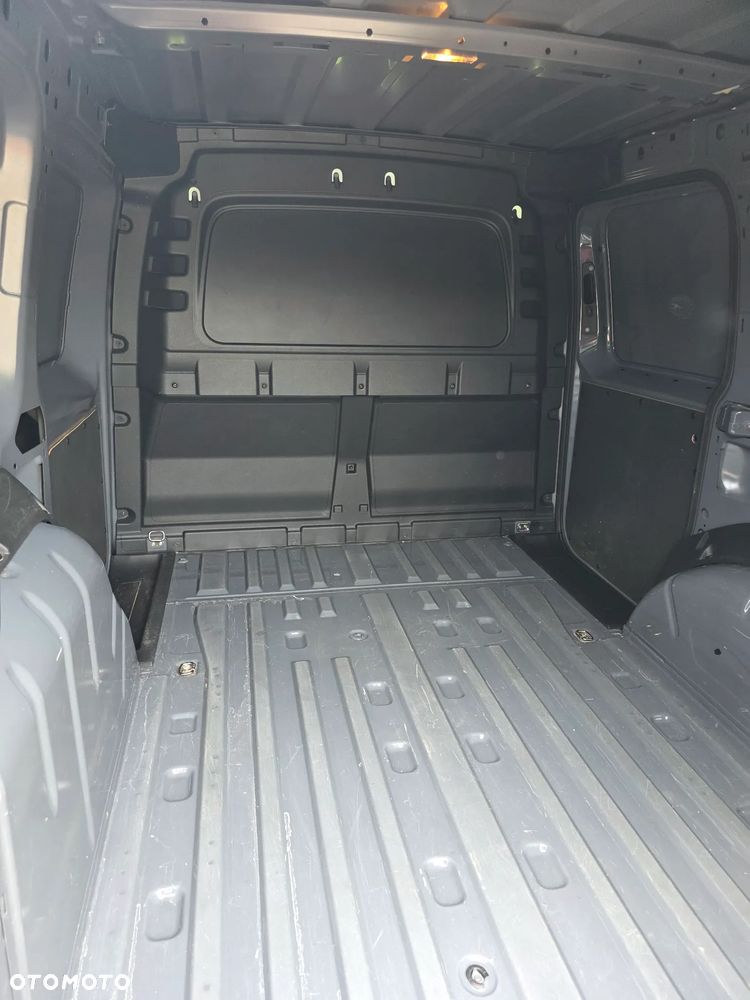 Volkswagen Caddy 4x4 - 9