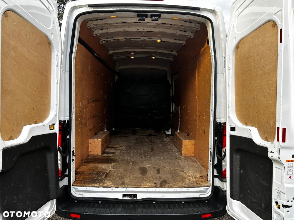 Ford Transit - 20