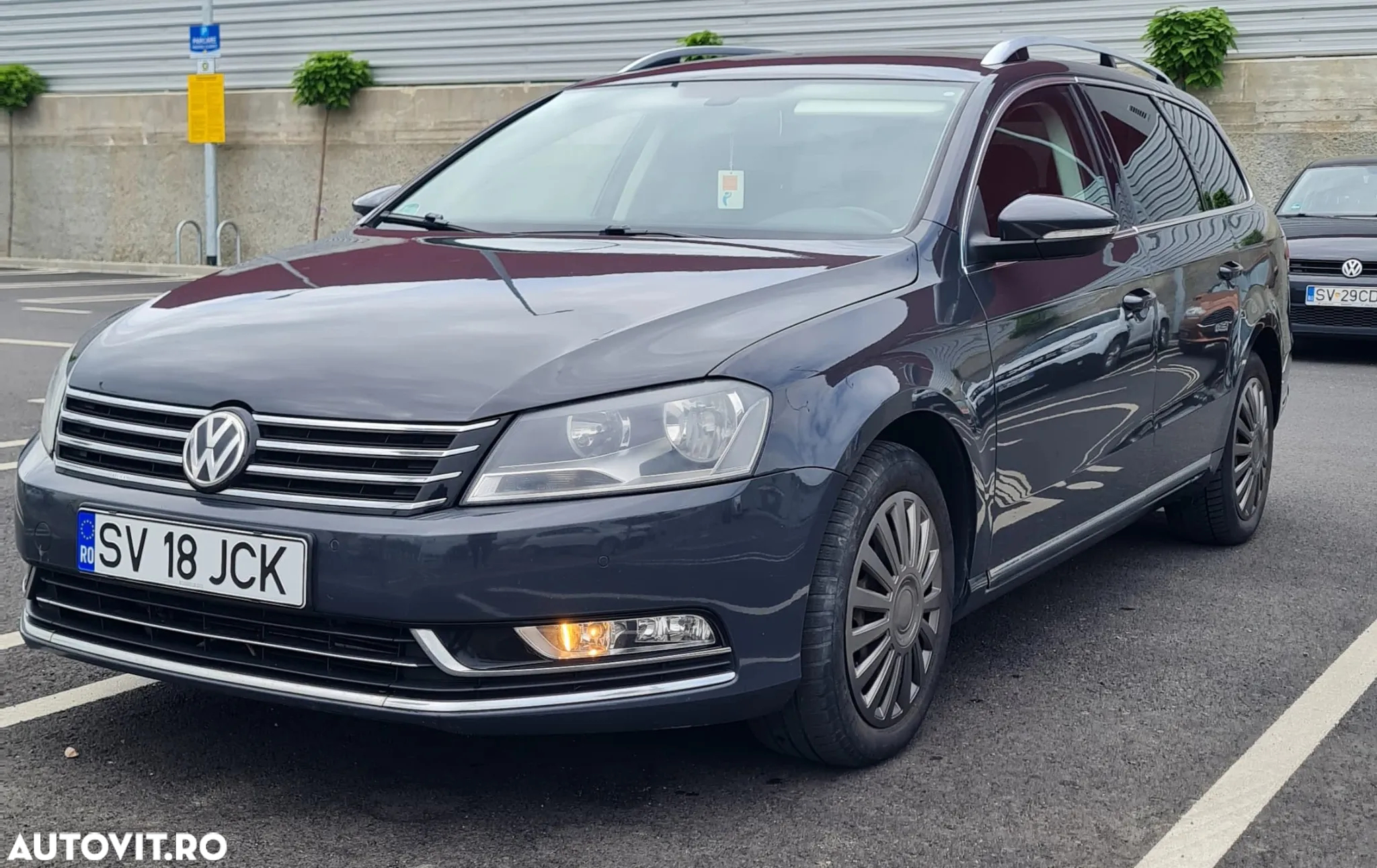 Volkswagen Passat Variant 2.0 TDI 4Motion DSG BlueMotion Tech Comfortline - 18