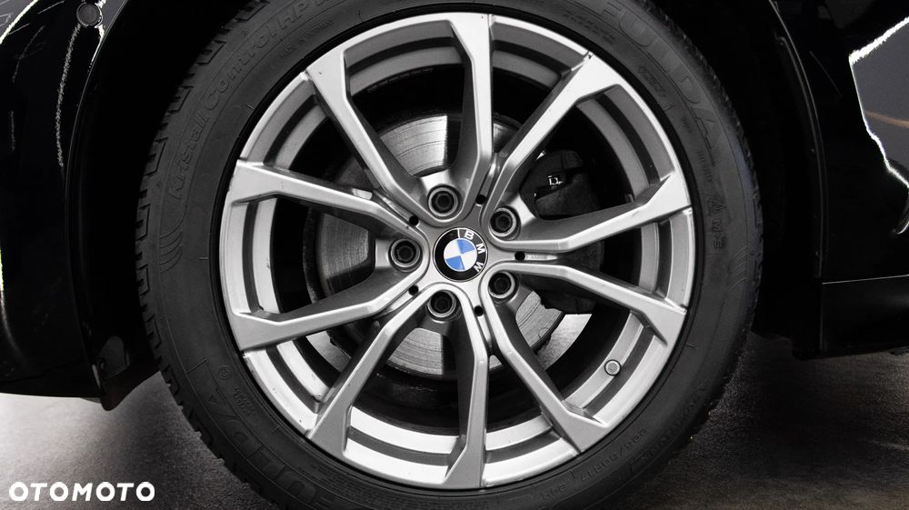 BMW Seria 3 320i - 10
