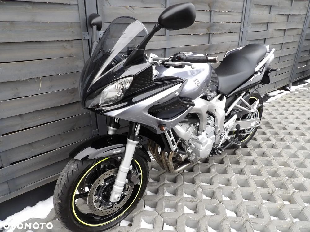 Yamaha FZ6 - 5