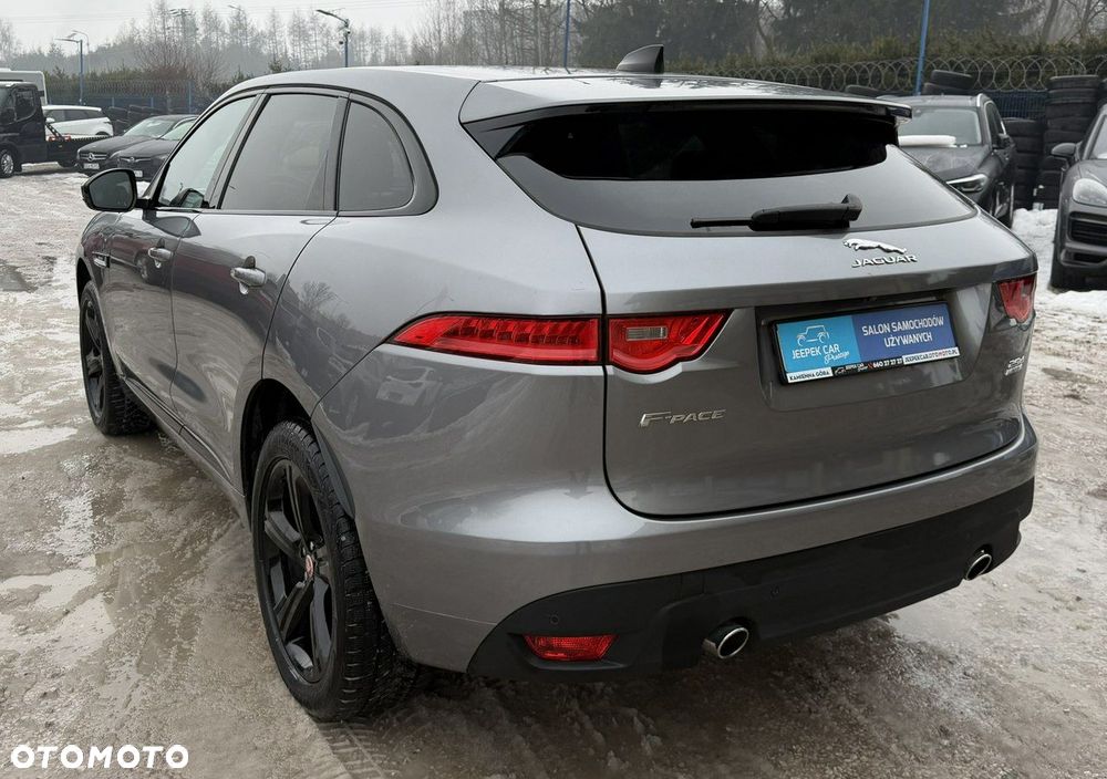 Jaguar F-Pace 25d AWD R-Sport - 6