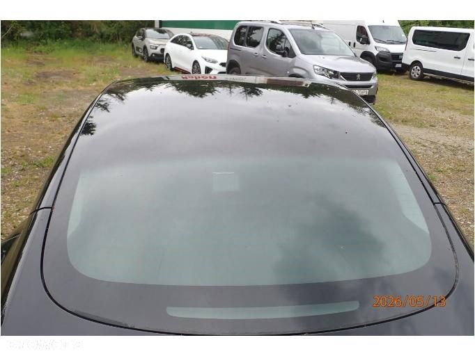 Tesla Model 3 - 23