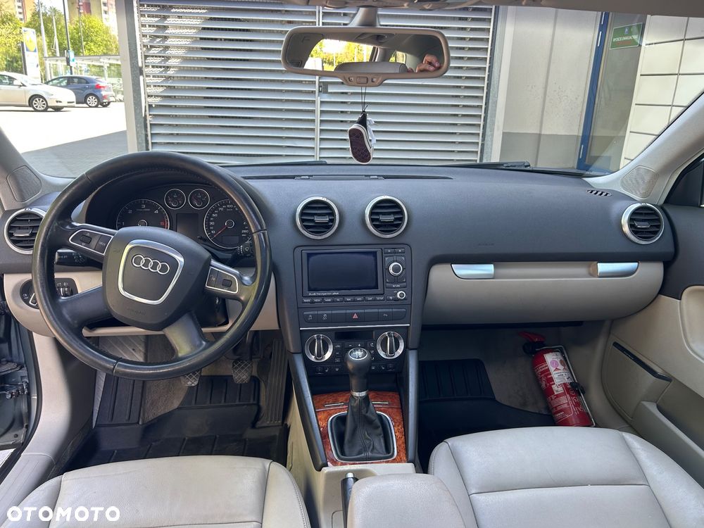 Audi A3 Sportback 1.6 TDI DPF Ambition - 18