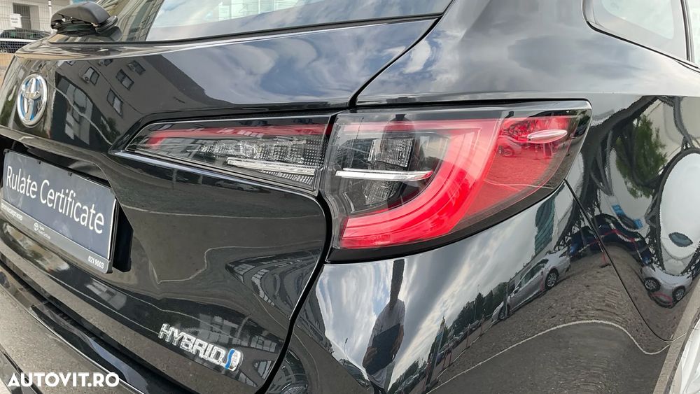 Toyota Corolla 1.8 HSD Dynamic - 21