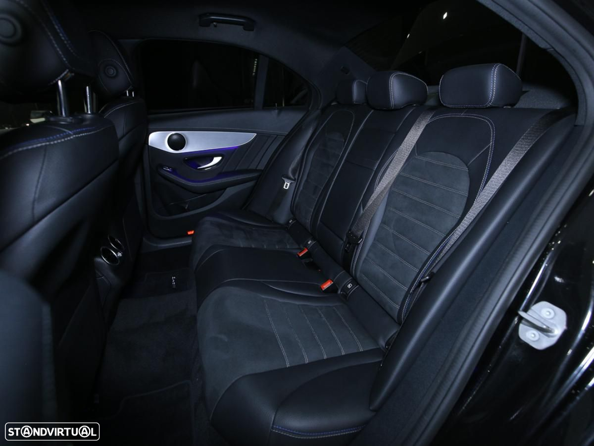 Mercedes-Benz C 300 de Avantgarde - 11