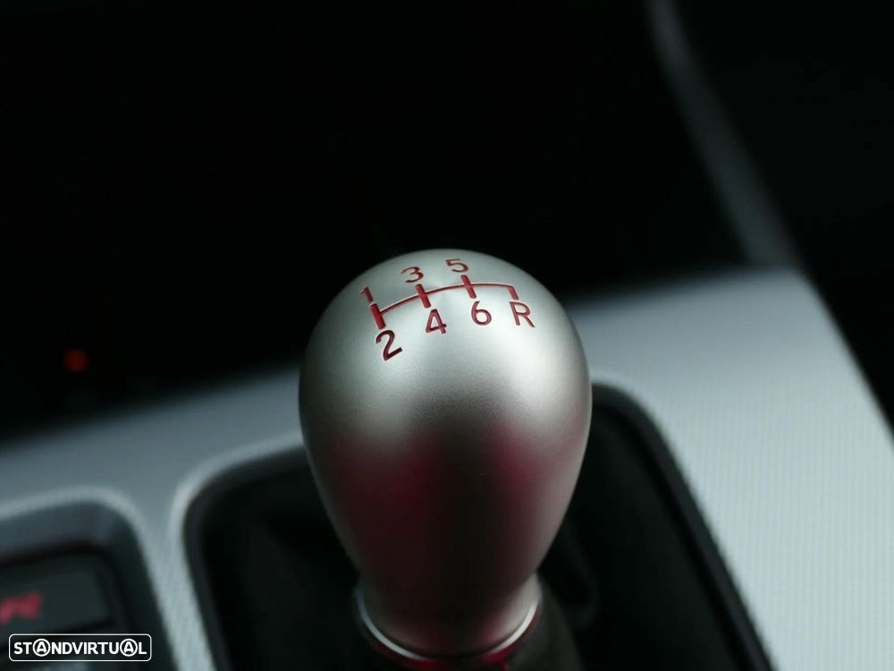 Honda Civic 2.0 i-VTEC Type-R - 43