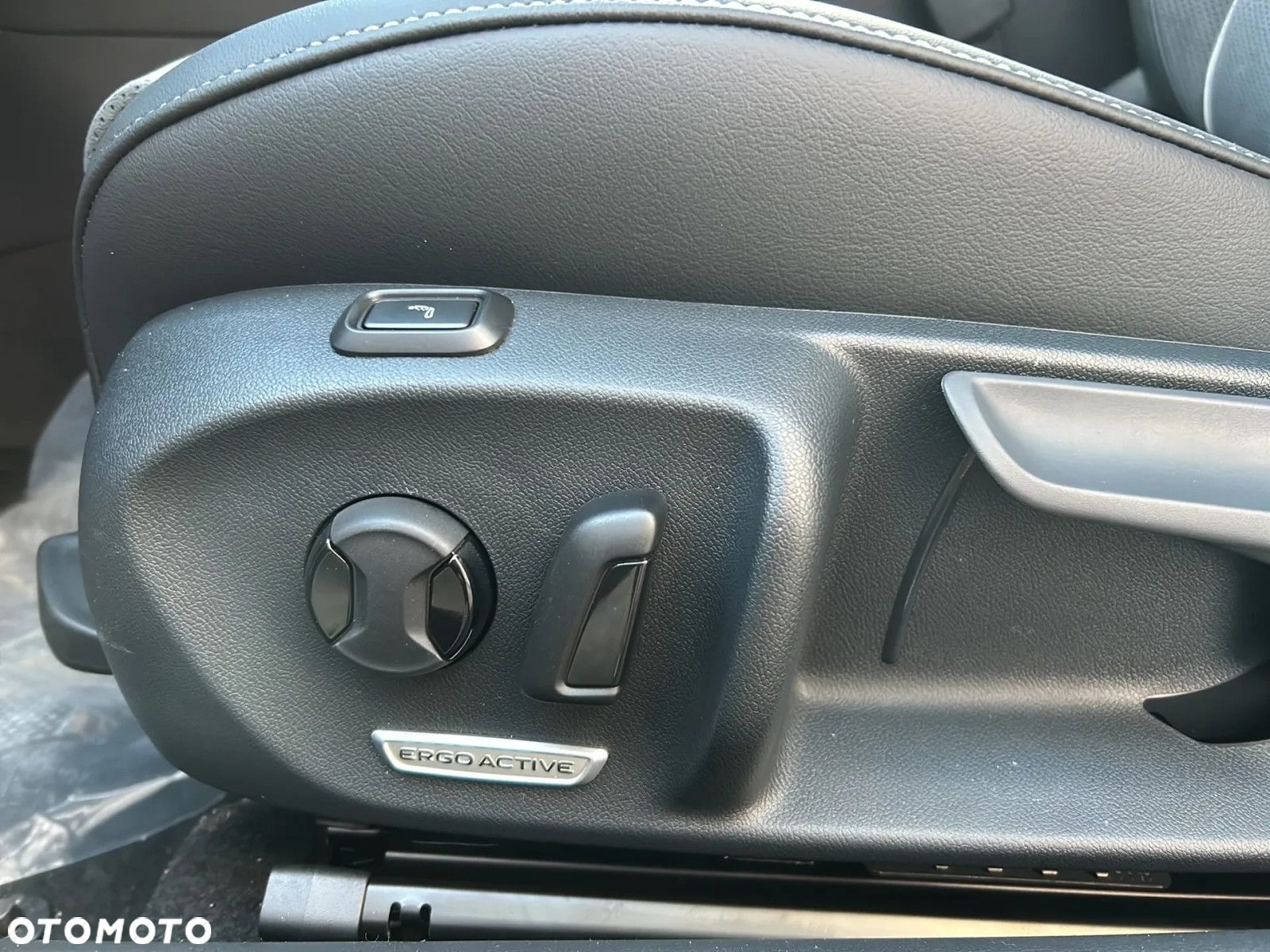 Volkswagen Passat - 14