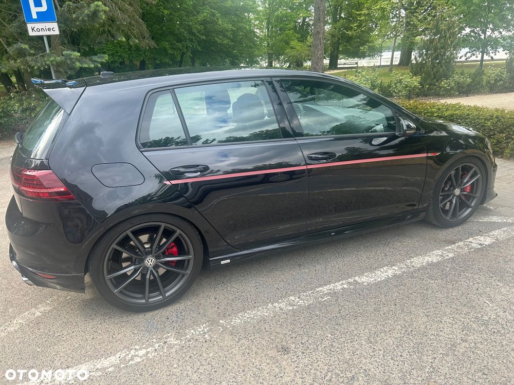 Volkswagen Golf - 19