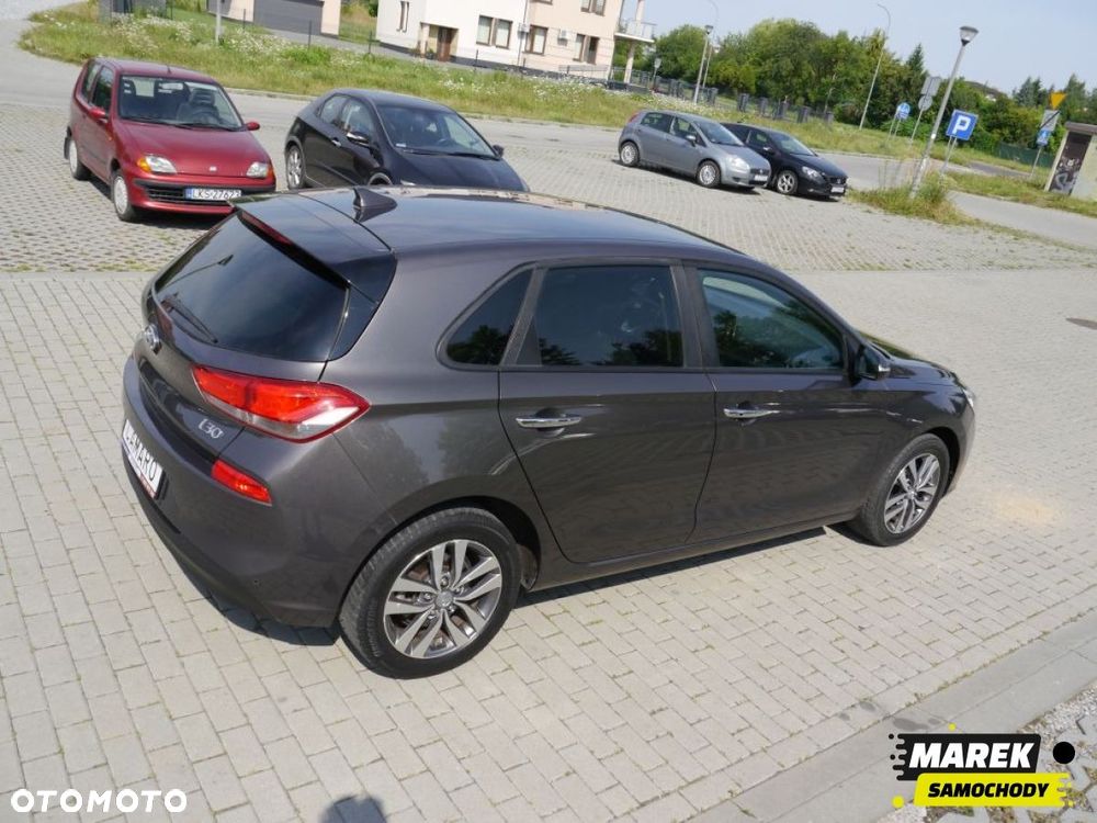 Hyundai i30 - 12