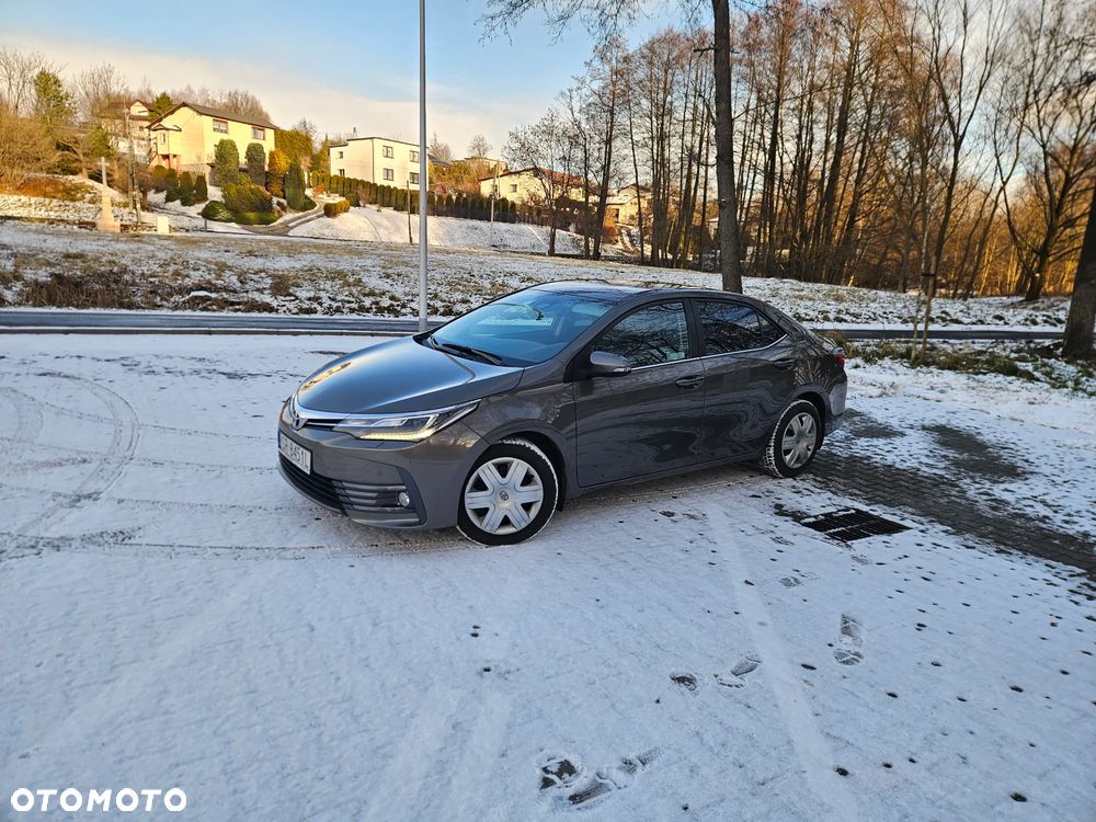 Toyota Corolla 1.6 Premium - 3